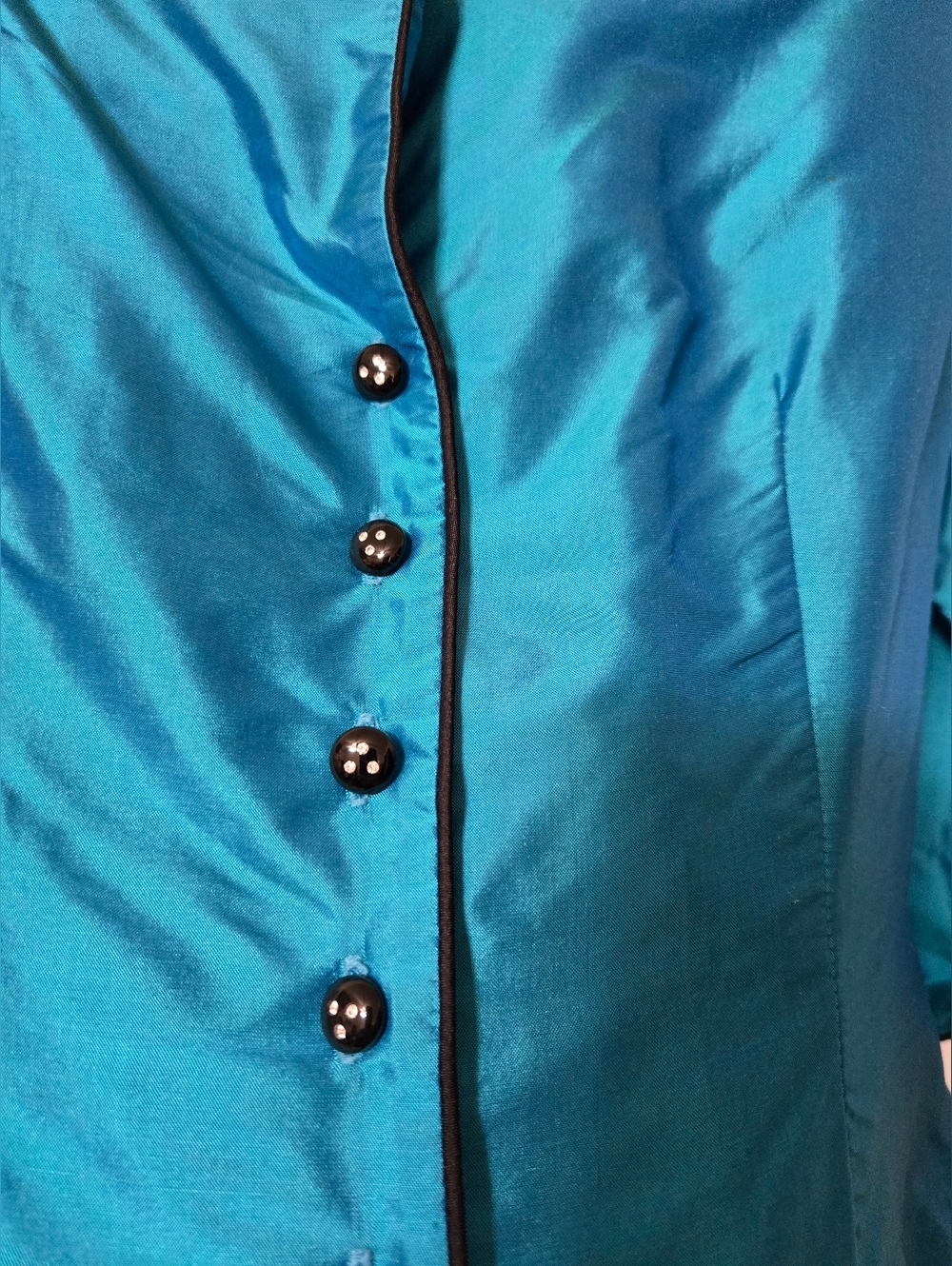 Teal Button Up Top w/Attached Poke a dot Belt, Size 6, Like New - Picture 12 of 14